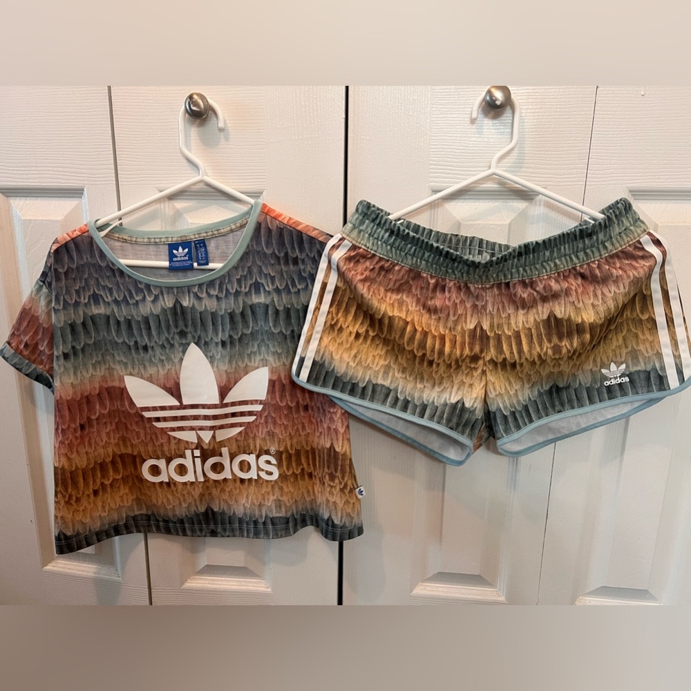 Collectible Adidas Crop Top & Shorts Set